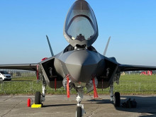 LOM PRAHA is the first Czech partner to conclude an industrial cooperation agreement in the F-35 project