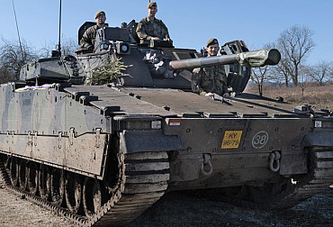 Members of the 7th Mechanised Brigade gained their first practical experience with CV90 vehicles