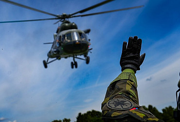 From Makeshift Helipads to Police Coordination: MCT Teams Put Their Skills to the Test at Hradčany Airport