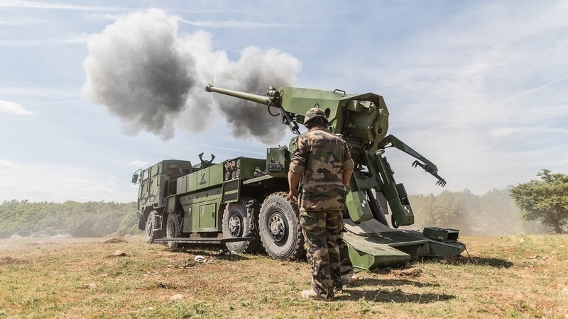 Czech Army to receive 10 more CAESAR self-propelled howitzers ...